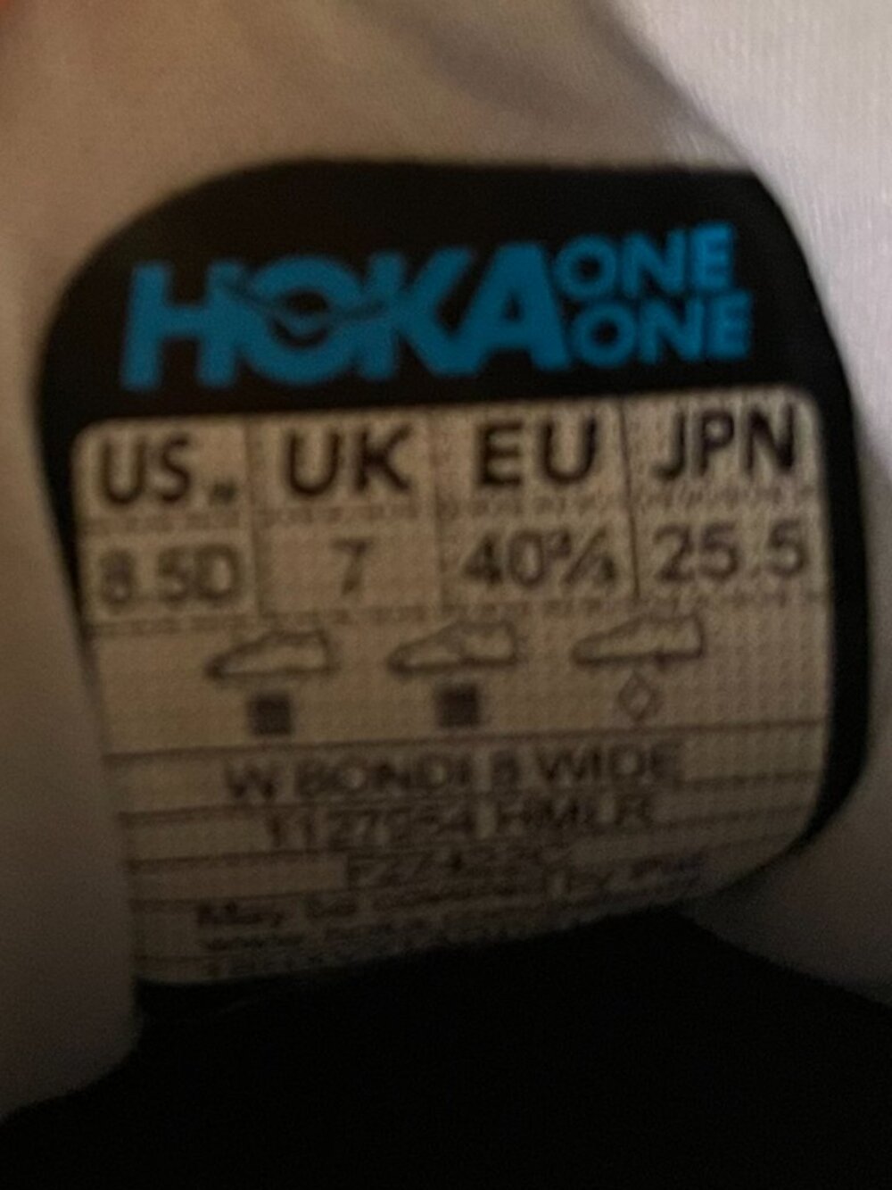 HOKA One One Bondi women's shoes--excellent shape. 8.5 W - Picture 5 of 5